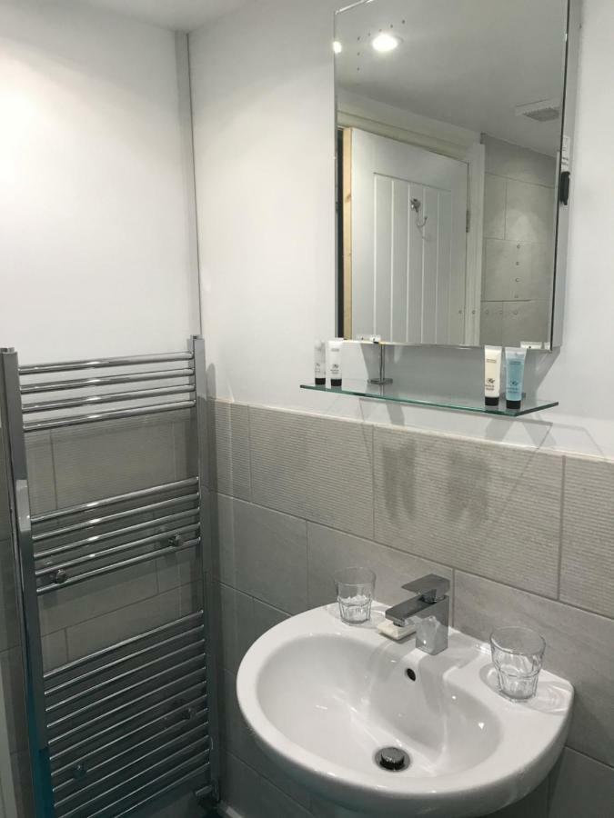 דירות דה ממבלס One Slade Gardens מראה חיצוני תמונה
